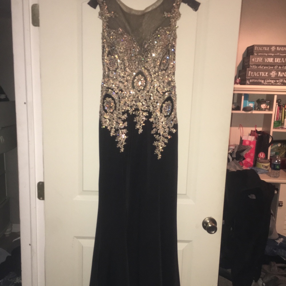 Prom Dress - Picture 4 of 4
